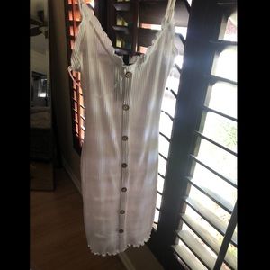 cute simple white bodycon dress ✨